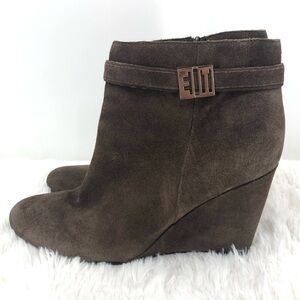 ELAINE TURNER Women’s Size 10 Brown Suede Wedge Boots